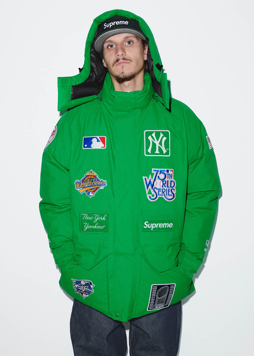Supreme®/New York Yankees™ GORE-TEX 700-Fill Down Jacket | Supreme 