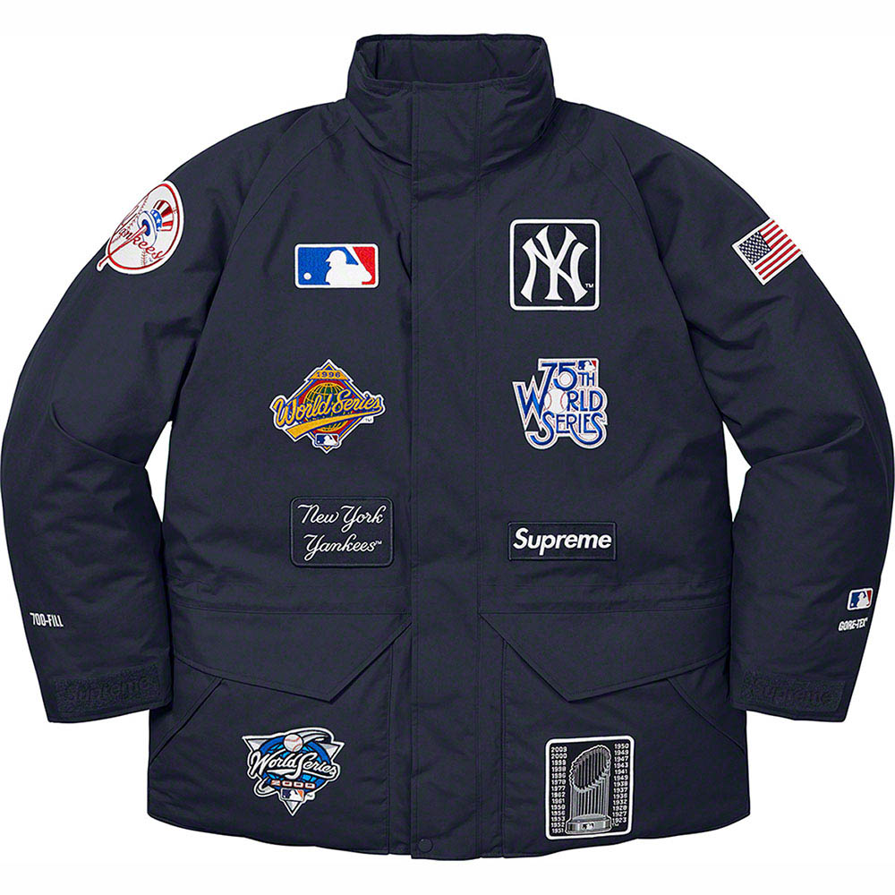 Supreme®/New York Yankees™ GORE-TEX 700-Fill Down Jacket