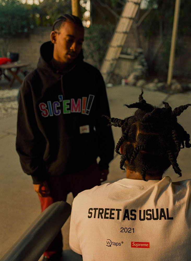 Supreme/WTAPS Sic’em! Hooded Sweatshirt