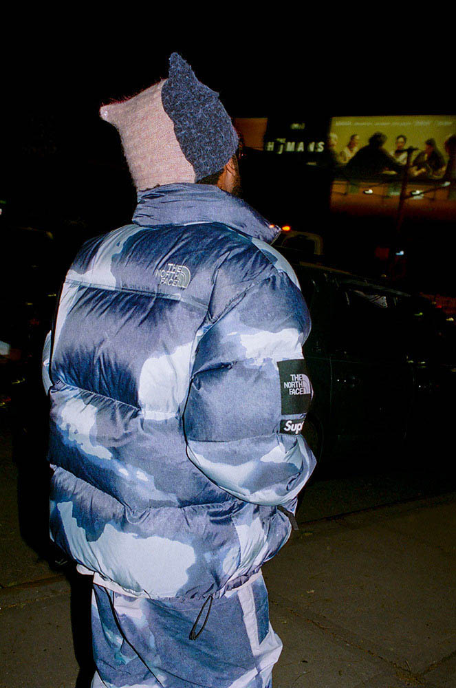 はいsupSupreme The North Face Bleached Nuptse S