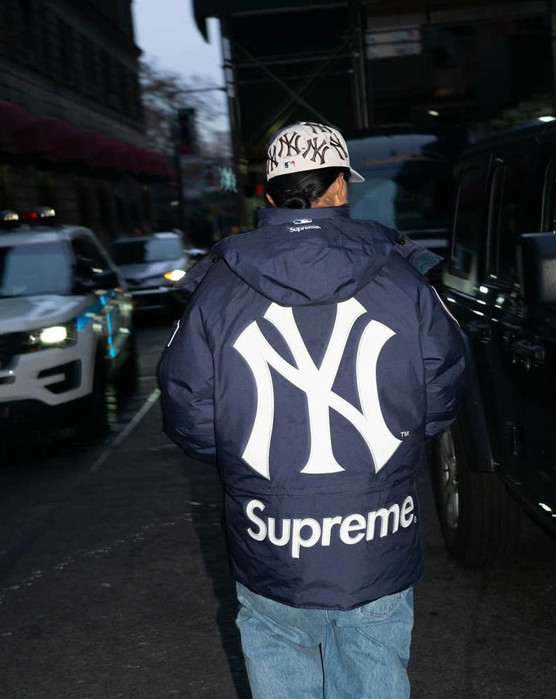 Supreme New York Yankees 700-Fill Down L | makprogres.com.mk