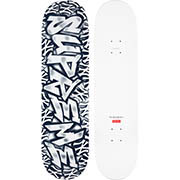 Supreme®/New York Yankees™ Airbrush Skateboard