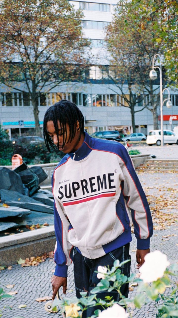 Supreme World Famous Track Jacket L