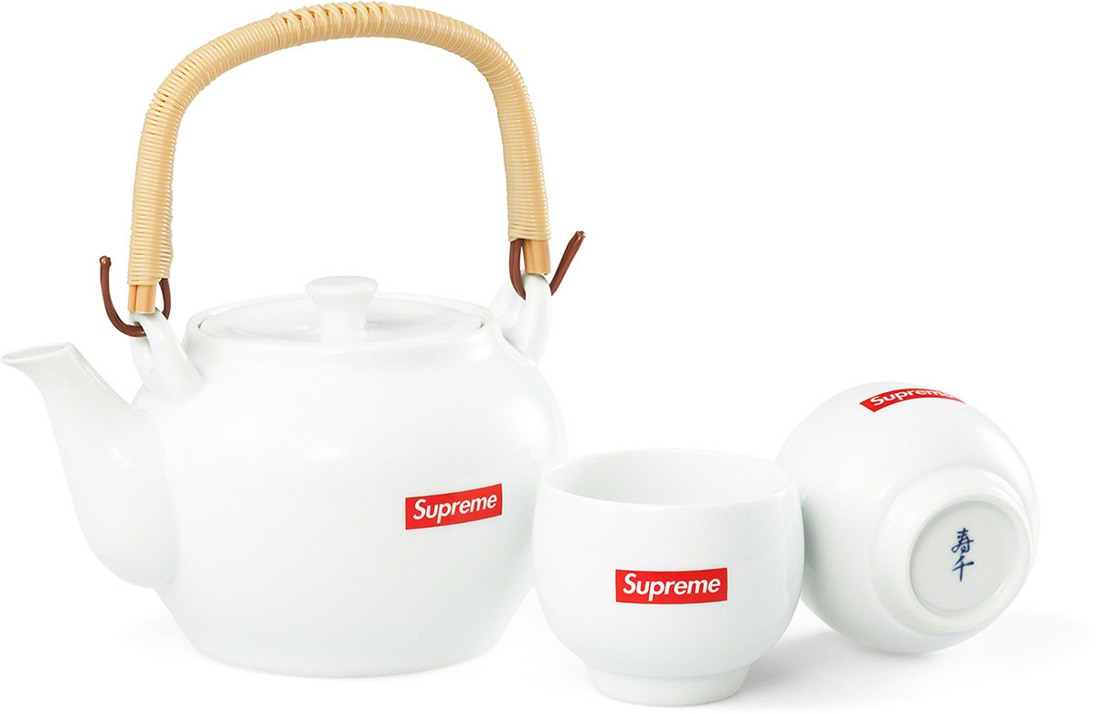 Supreme Tea Set