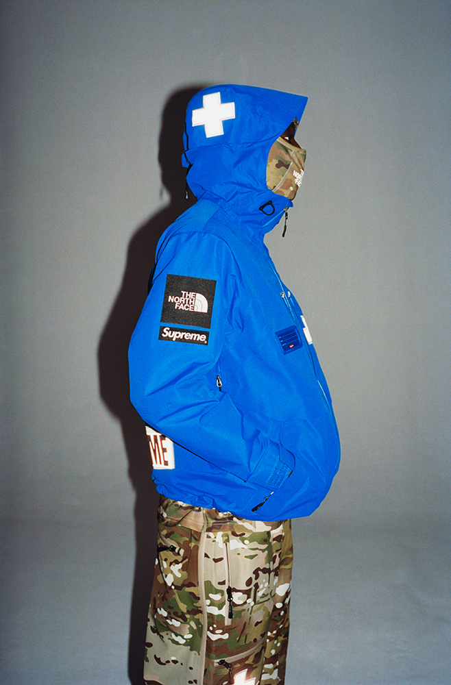 超激得最新作 supreme×The North face マウンテンプロジャケットの通販