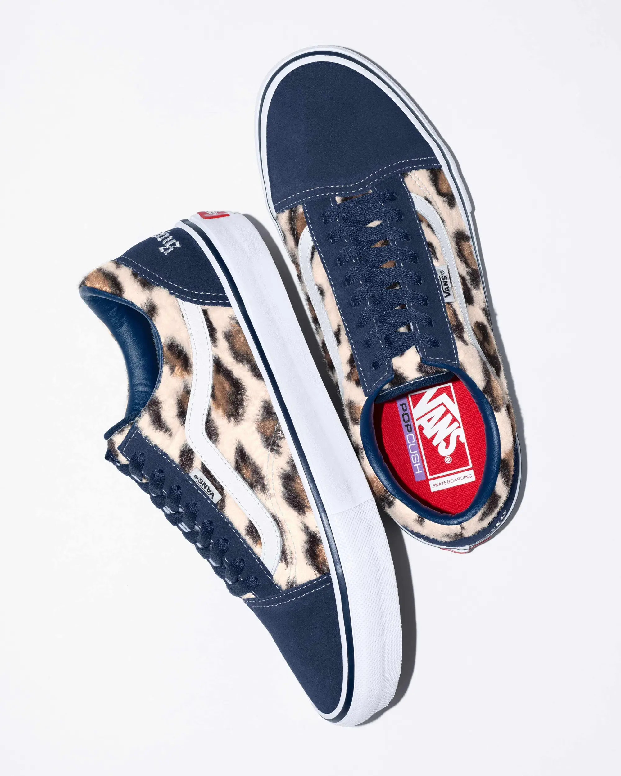 Supreme®/Vans® Leopard Old Skool