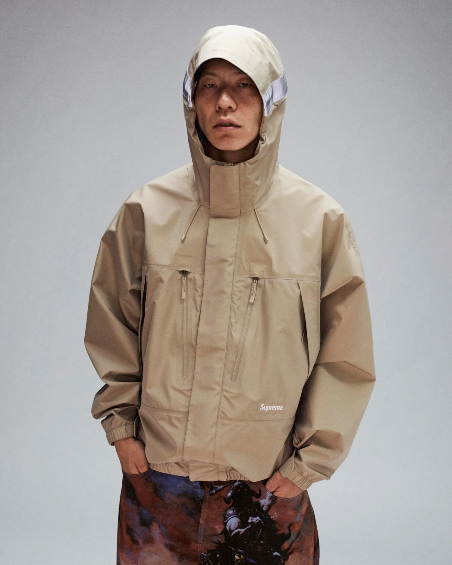 Supreme GORE-TEX Taped Seam Shell Jacket