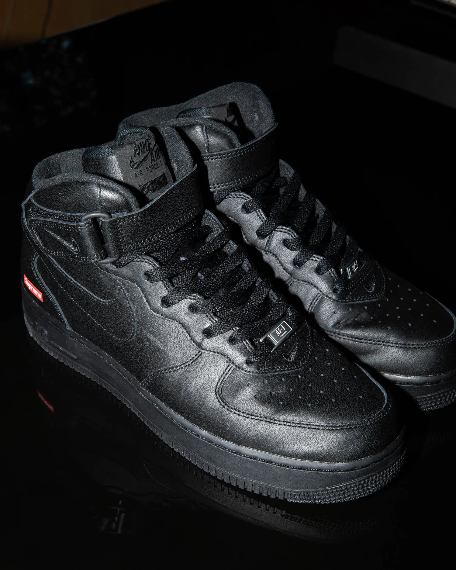 Supreme®/Nike® Air Force 1 Mid