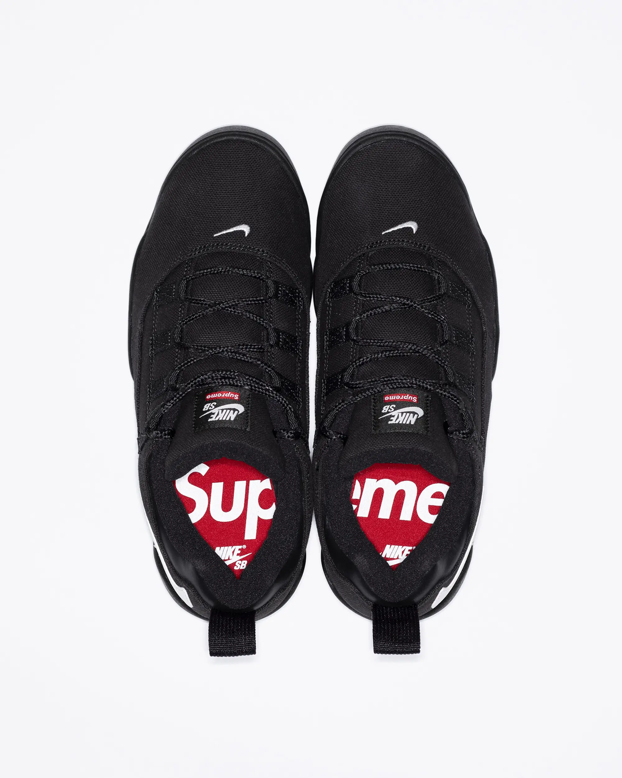 Supreme®/Nike SB Darwin Low