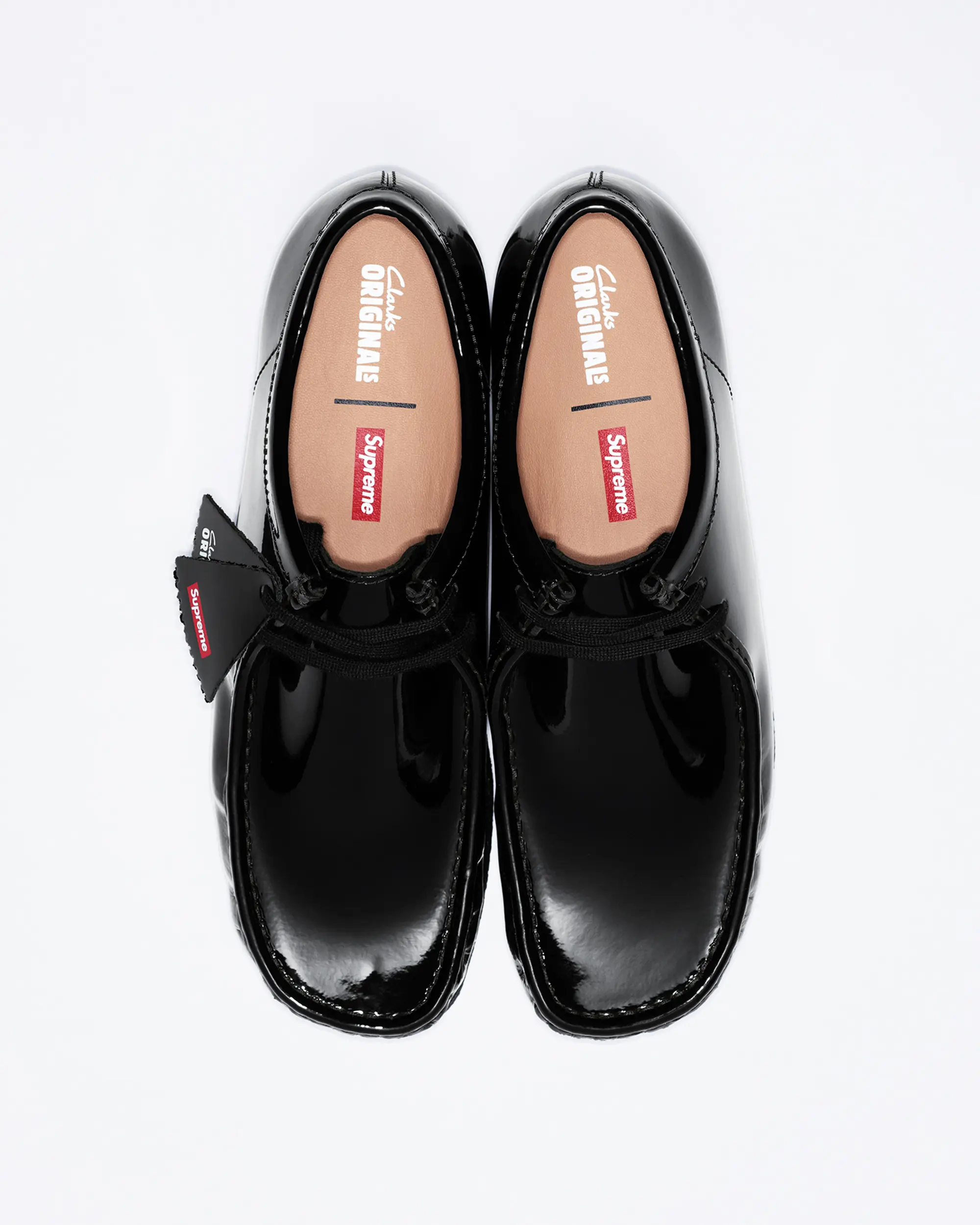 Supreme®/Clarks Originals® Patent Leather Wallabee®