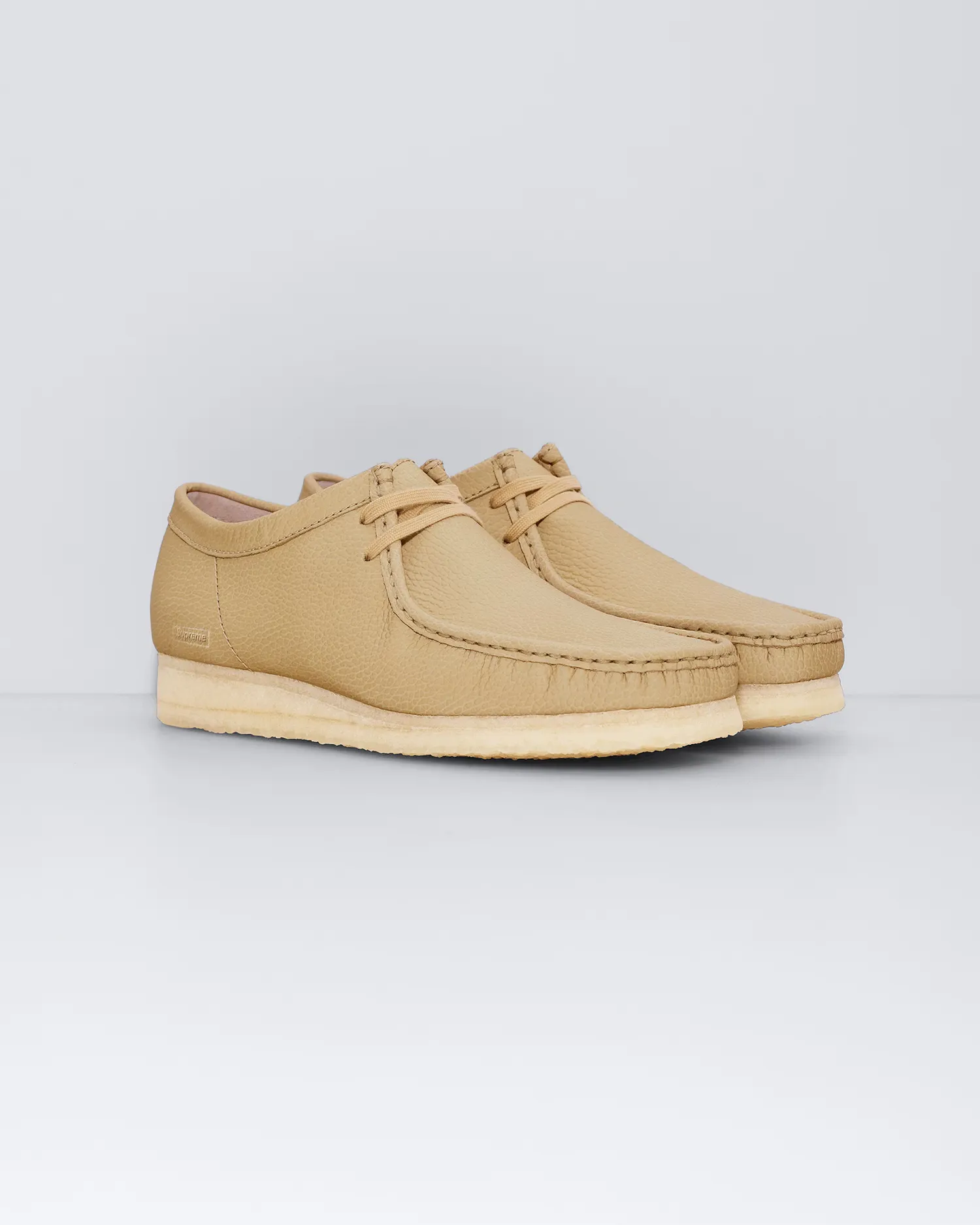 Supreme Supreme®/Clarks Originals™ Reflective Wallabee™
