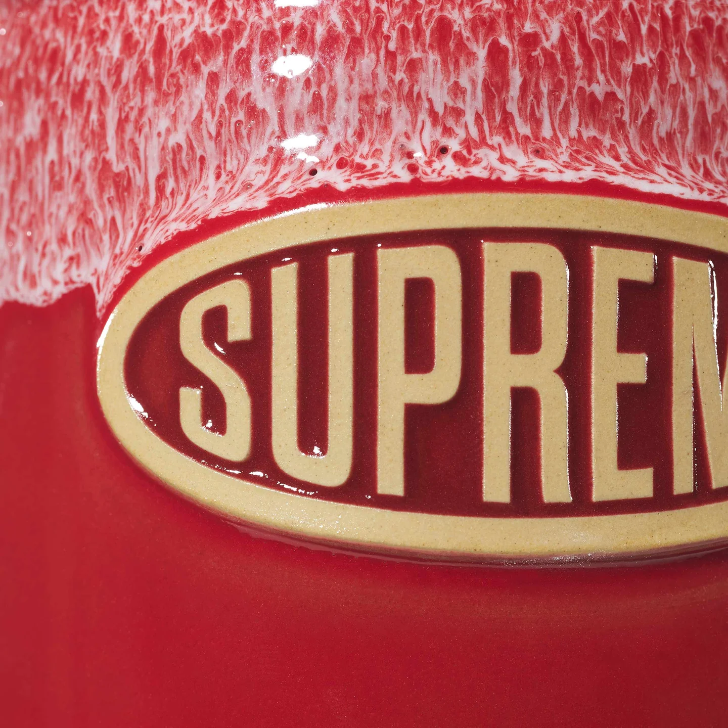 Supreme Supreme Supreme®/Deneen Camper Mug