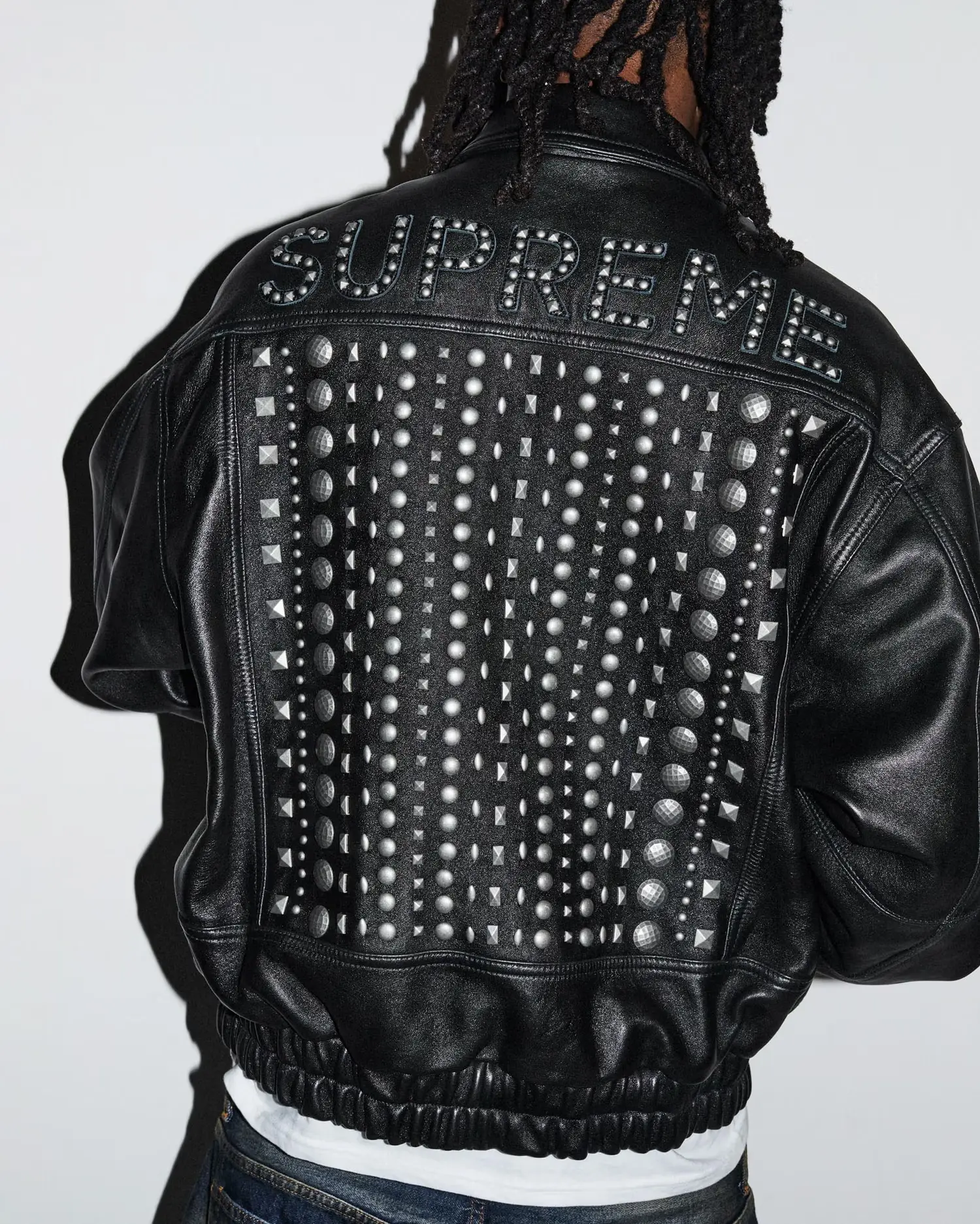 Supreme Supreme Distressed Loose Fit Selvedge Jean